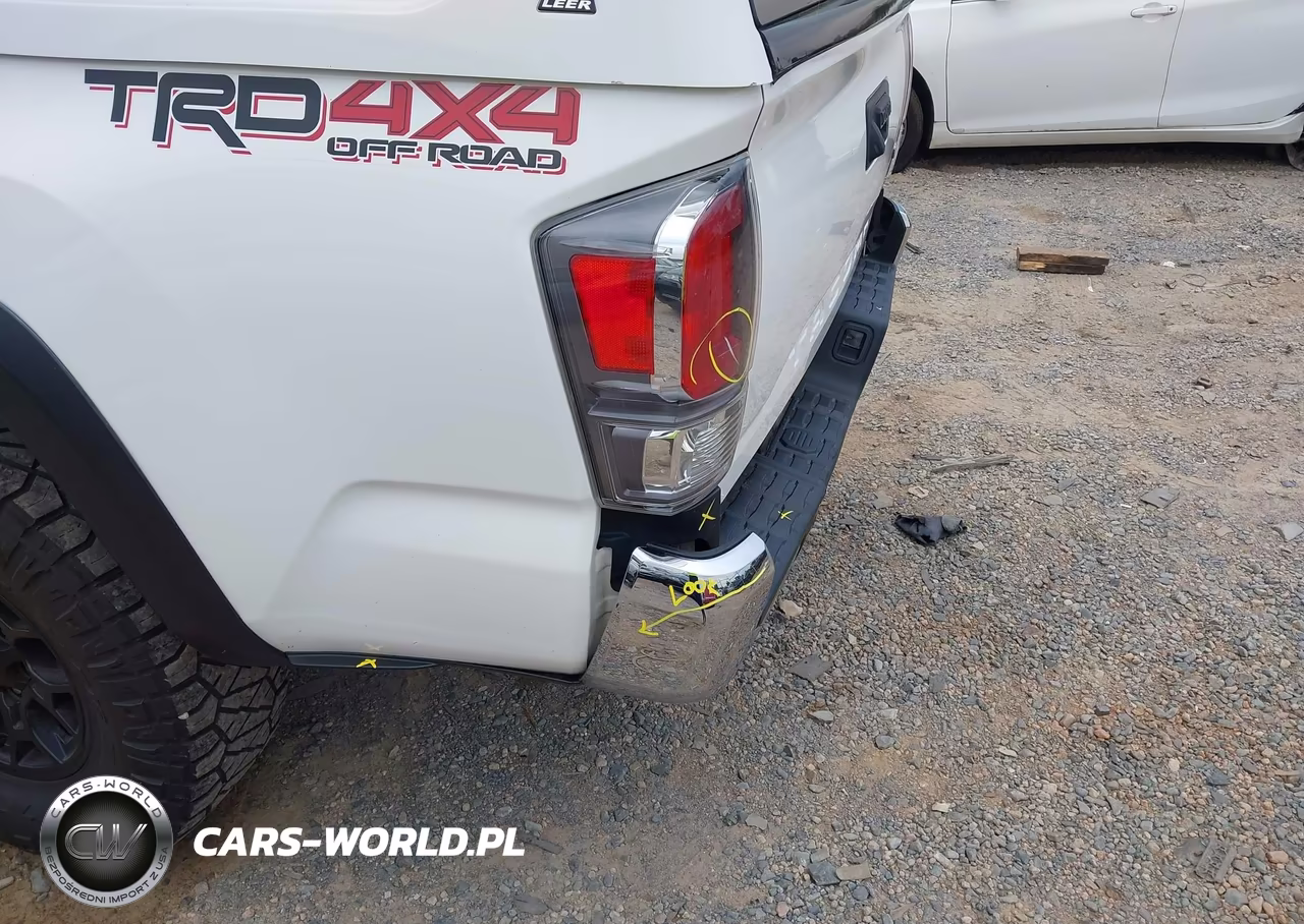 2021 Toyota Tacoma Trd Off-Road VIN:5TFCZ5AN1MX275609 - 17