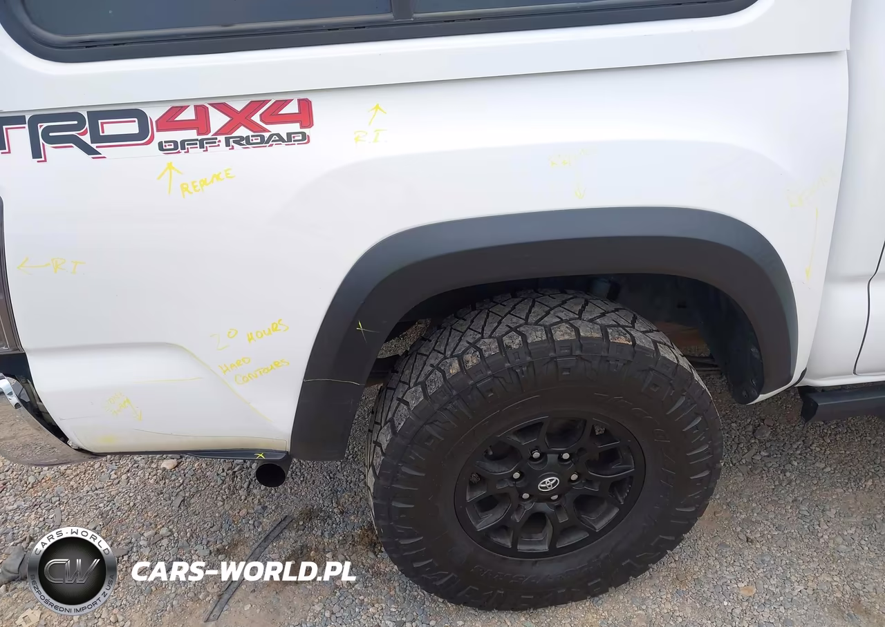 2021 Toyota Tacoma Trd Off-Road VIN:5TFCZ5AN1MX275609 - 19