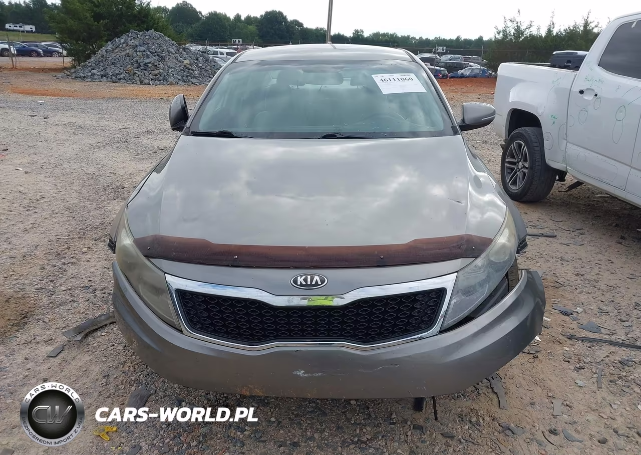 2013 Kia Optima Lx VIN:5XXGM4A74DG123682 - 12