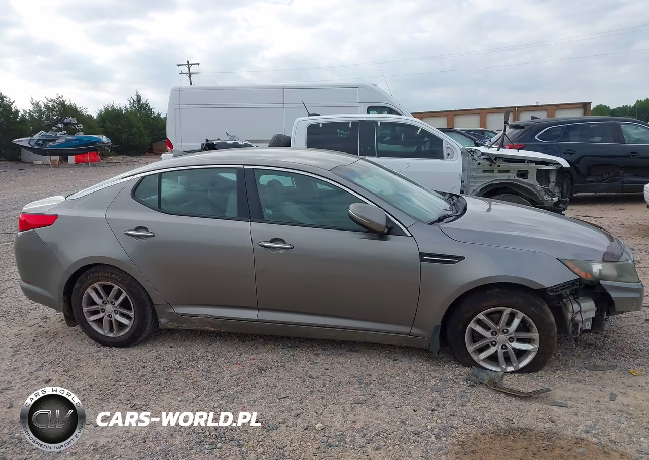 2013 Kia Optima Lx VIN:5XXGM4A74DG123682 - 13