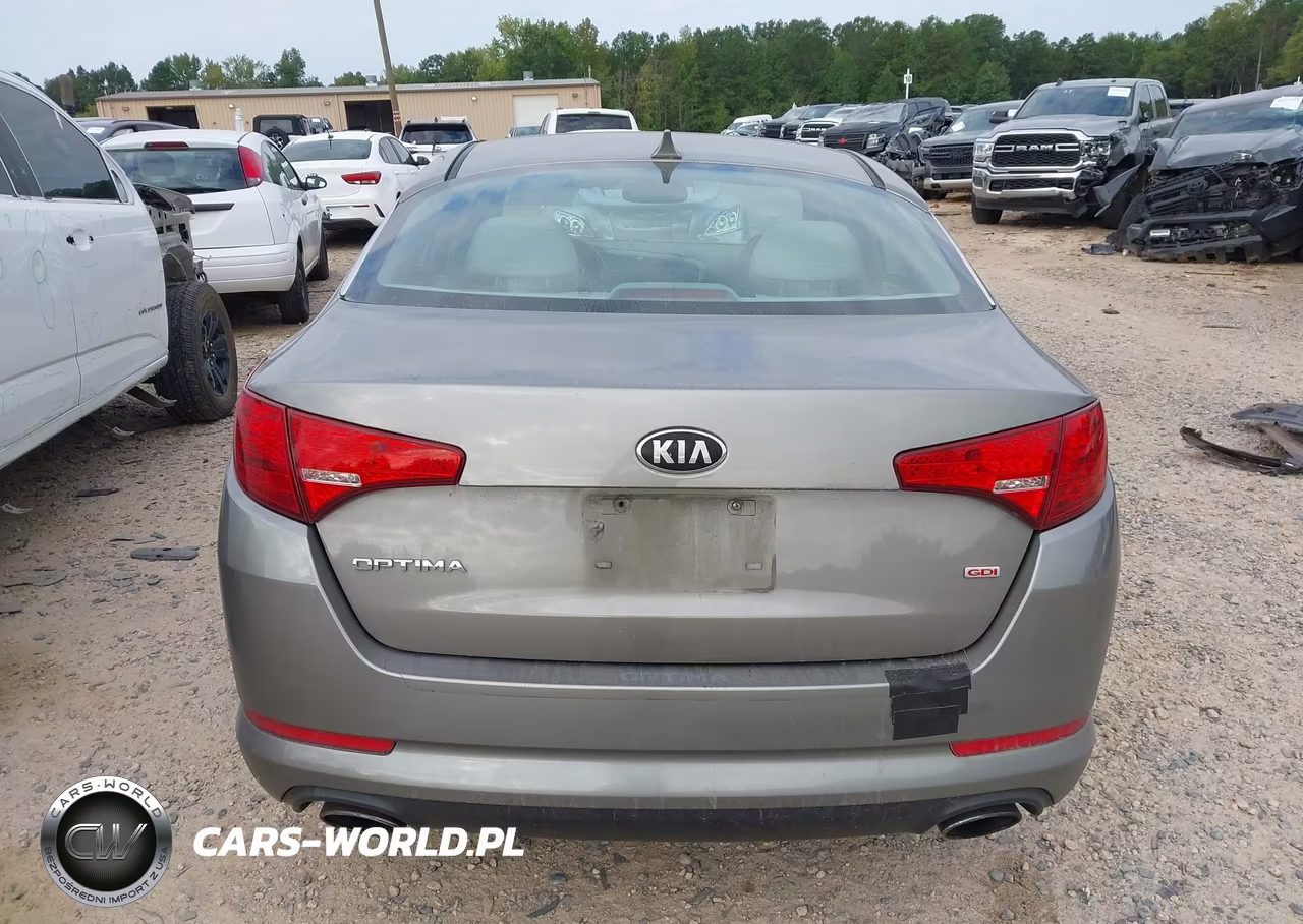 2013 Kia Optima Lx VIN:5XXGM4A74DG123682 - 16