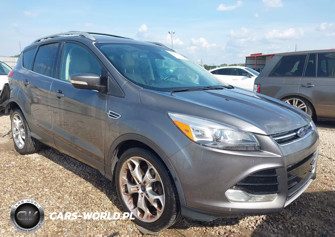2014 Ford Escape Titanium – zdjęcie 1 z 11