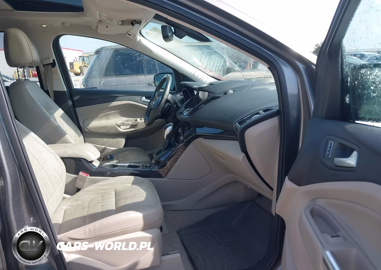 2014 Ford Escape Titanium VIN:1FMCU0J95EUC89743 - 5