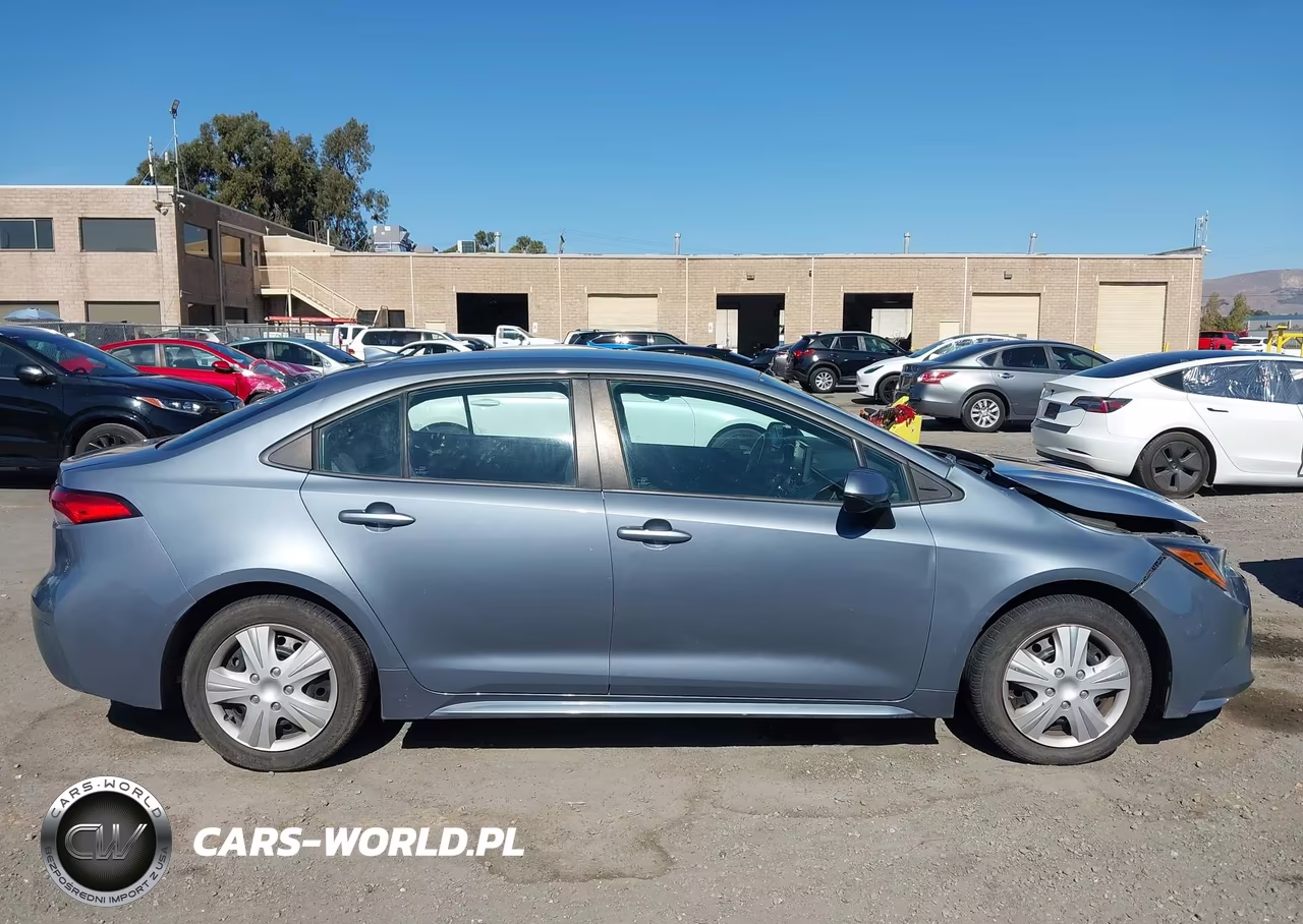 2022 Toyota Corolla Le VIN:5YFEPMAE1NP294573 - 13