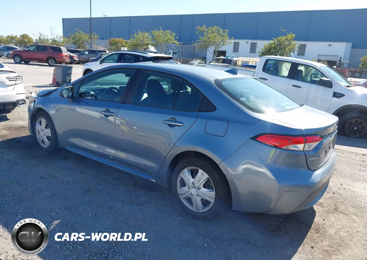 2022 Toyota Corolla Le VIN:5YFEPMAE1NP294573 - 3