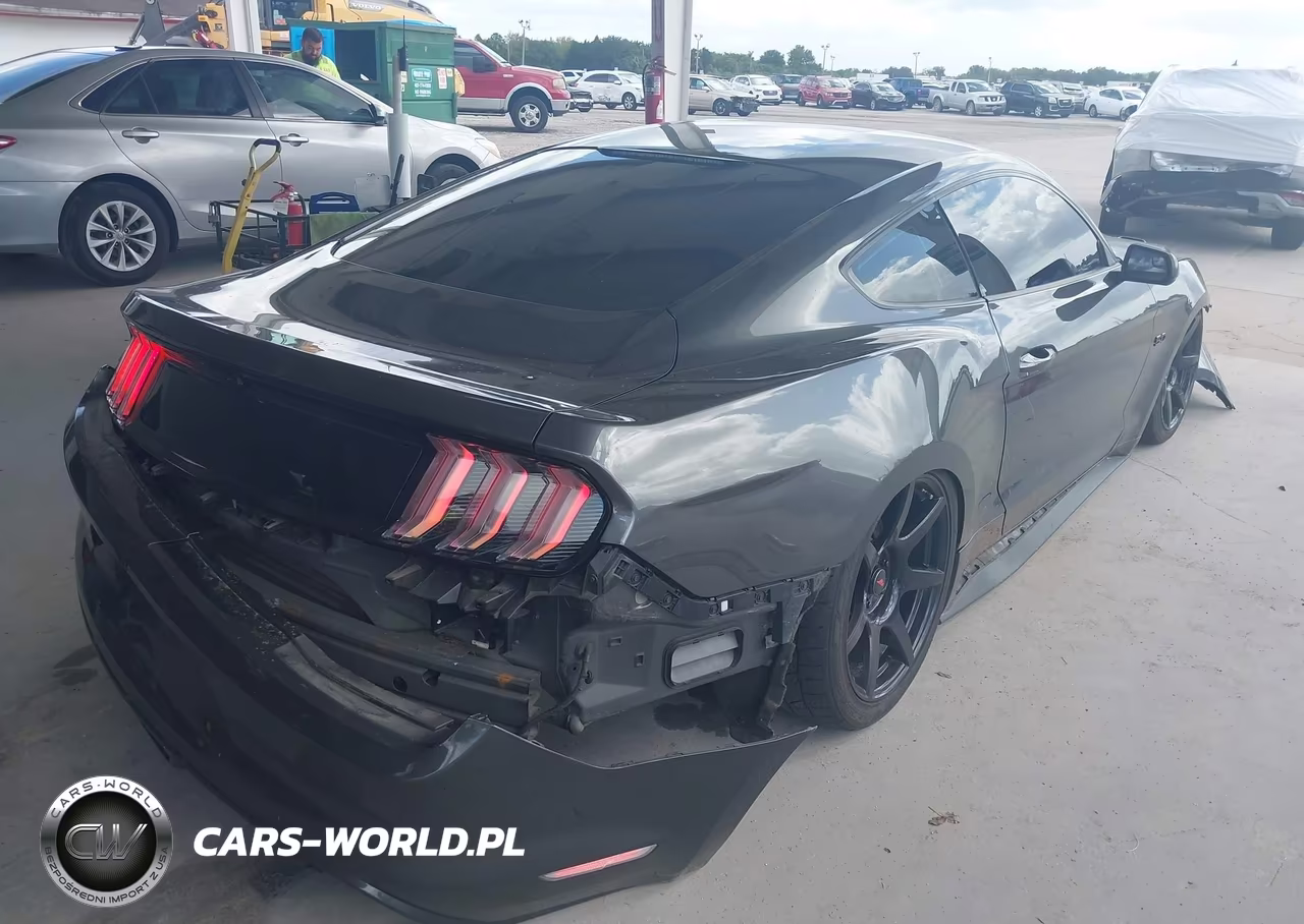 2017 Ford Mustang Gt VIN:1FA6P8CF4H5345590 - 4