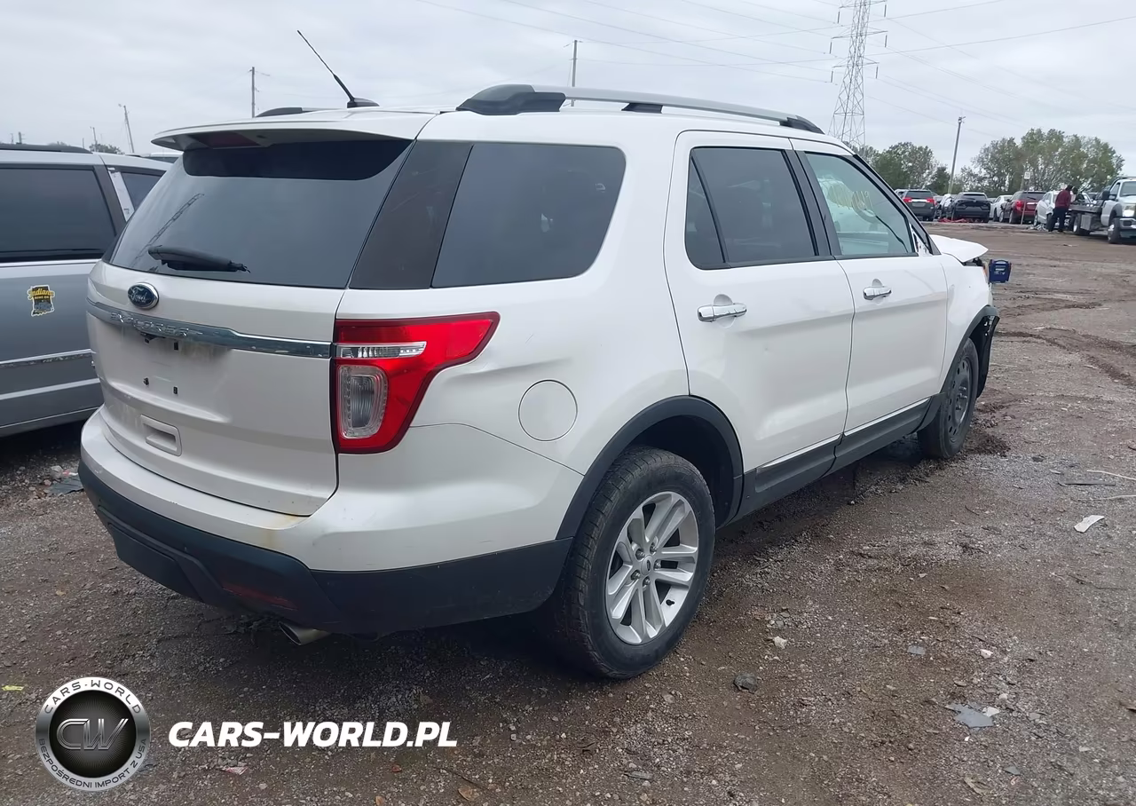 2012 Ford Explorer Xlt VIN:1FMHK7D83CGA16576 - 4