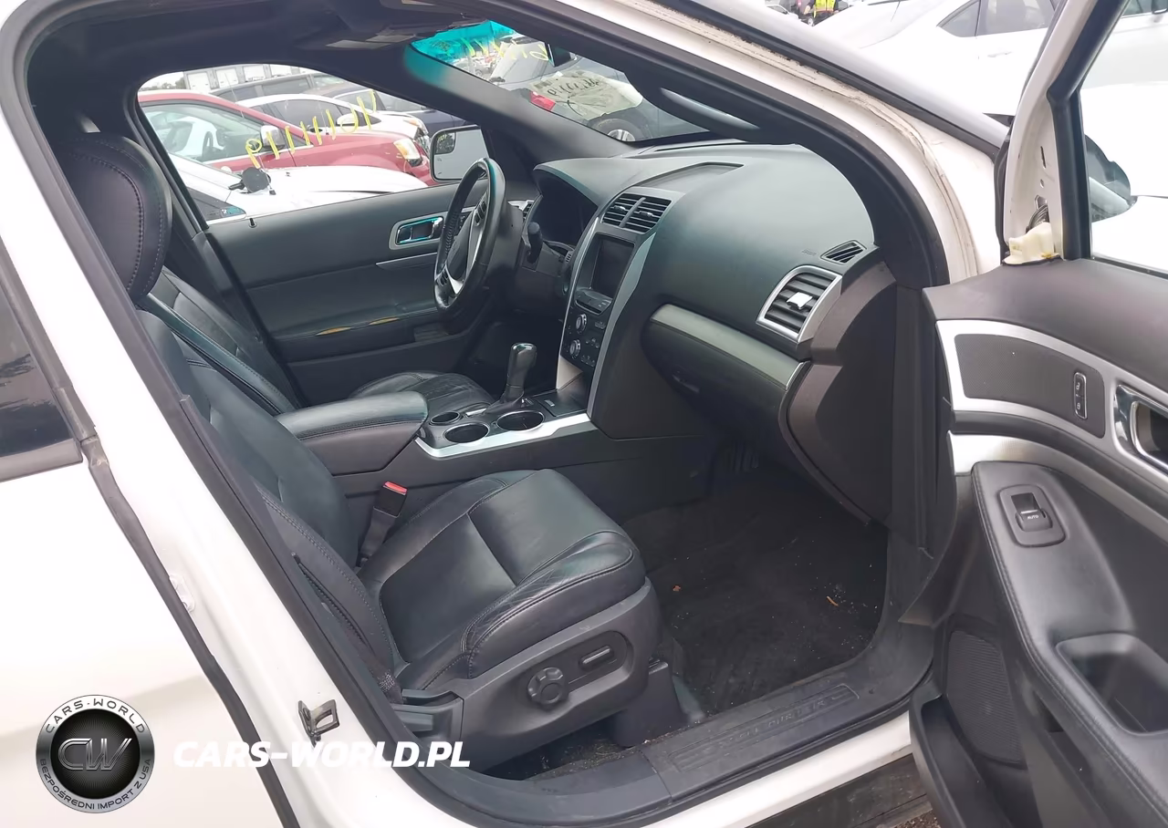 2012 Ford Explorer Xlt VIN:1FMHK7D83CGA16576 - 5