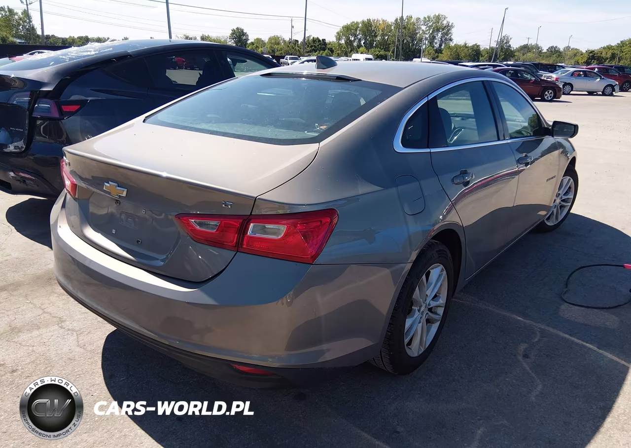2017 Chevrolet Malibu 1Lt VIN:1G1ZE5ST3HF153910 - 4