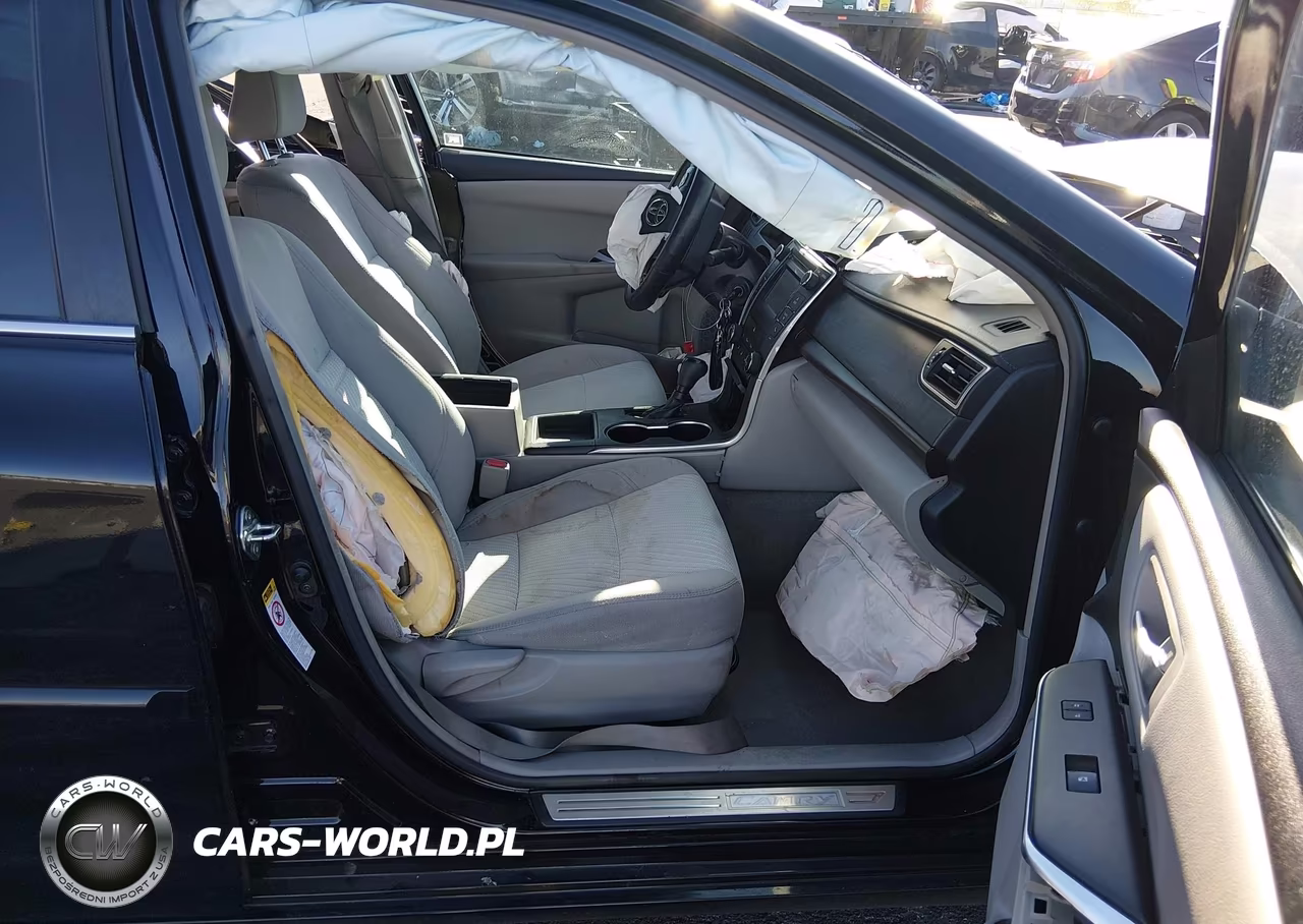 2017 Toyota Camry Le VIN:4T1BF1FK7HU312886 - 5