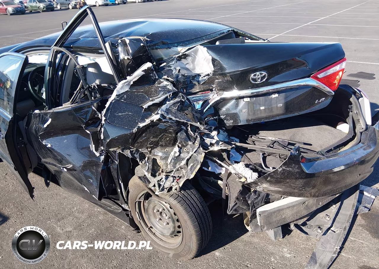2017 Toyota Camry Le VIN:4T1BF1FK7HU312886 - 6