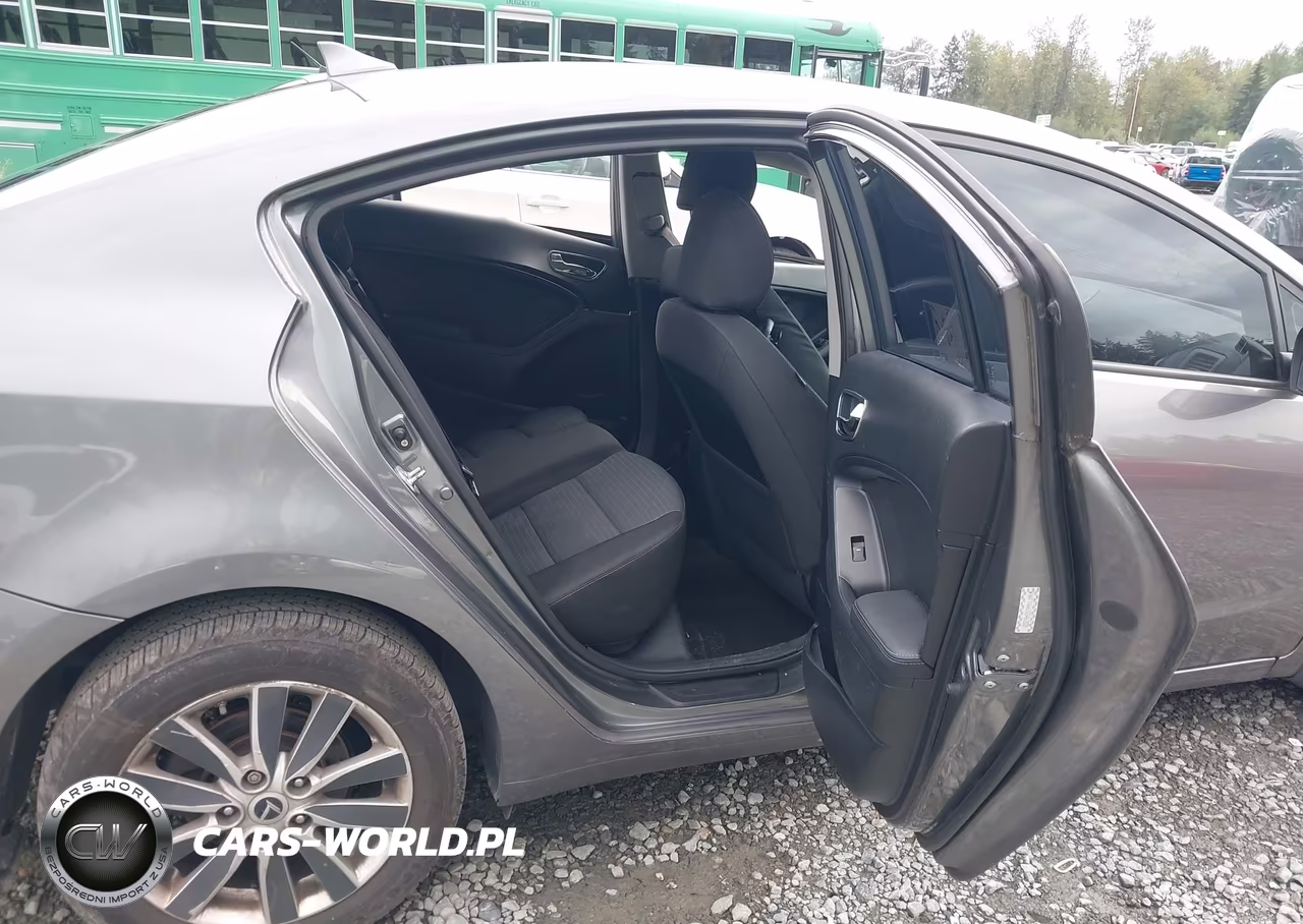 2016 Kia Forte Lx VIN:KNAFX4A62G5462828 - 8