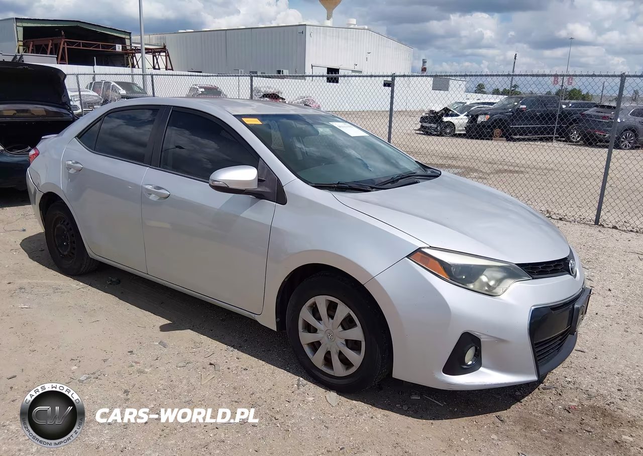 2015 Toyota Corolla S Plus