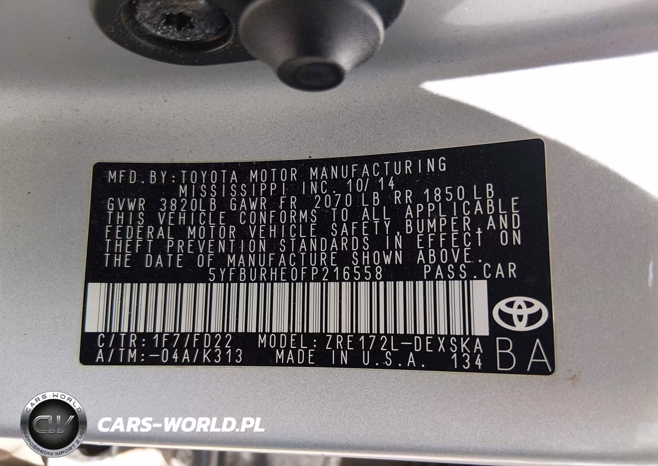 2015 Toyota Corolla S Plus VIN:5YFBURHE0FP216558 - 9