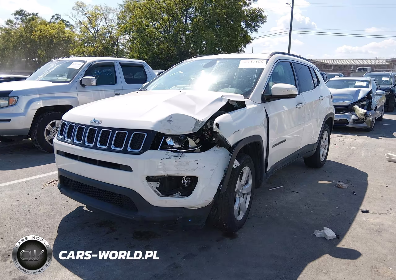 2018 Jeep Compass Latitude VIN:3C4NJCBB1JT293303 - 2