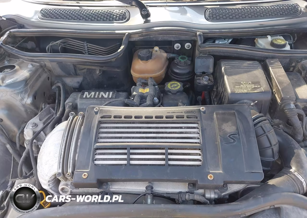 2005 Mini Cooper S VIN:WMWRH33565TF85679 - 10
