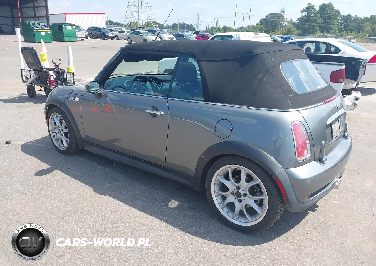 2005 Mini Cooper S VIN:WMWRH33565TF85679 - 3