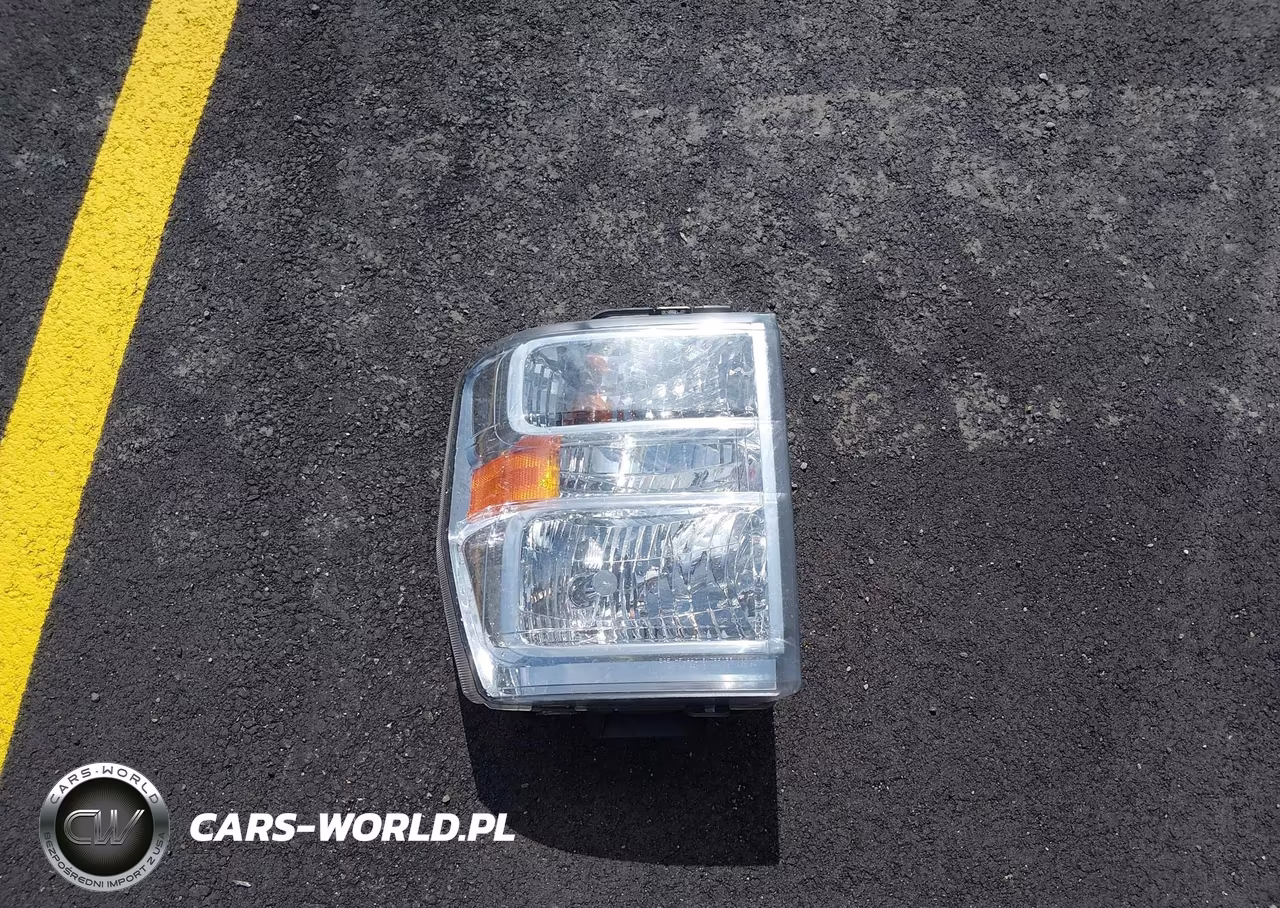 2019 Ford E-350 Cutaway VIN:1FDWE3F62KDC07215 - 12