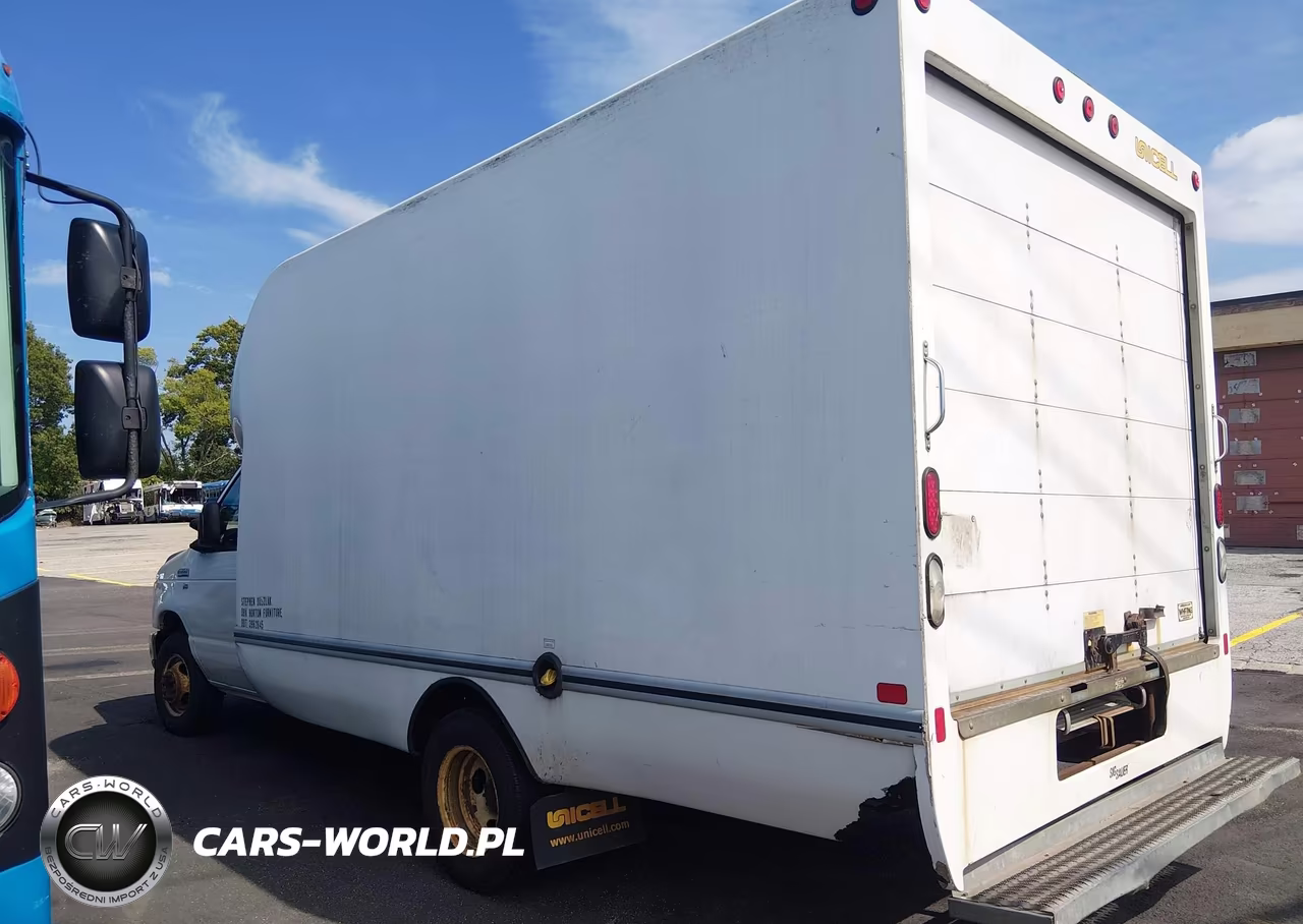 2019 Ford E-350 Cutaway VIN:1FDWE3F62KDC07215 - 17