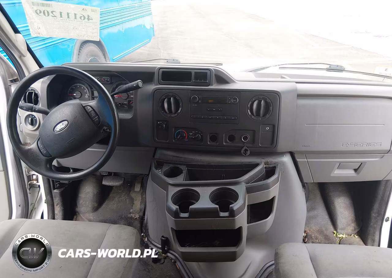 2019 Ford E-350 Cutaway VIN:1FDWE3F62KDC07215 - 23