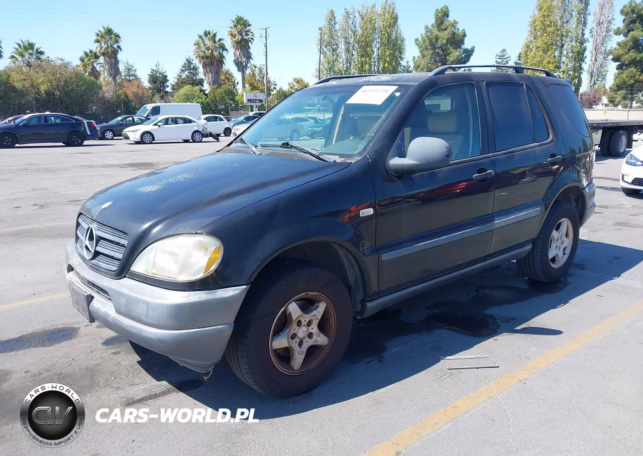 1999 Mercedes-Benz Ml 320 VIN:4JGAB54E3XA090679 - 2