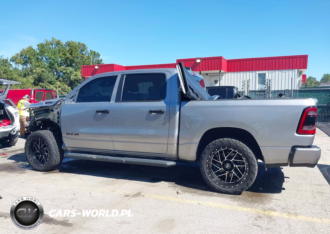 2021 Ram 1500 Big Horn 4X4 5'7 Box VIN:1C6SRFFT2MN555731 - 15