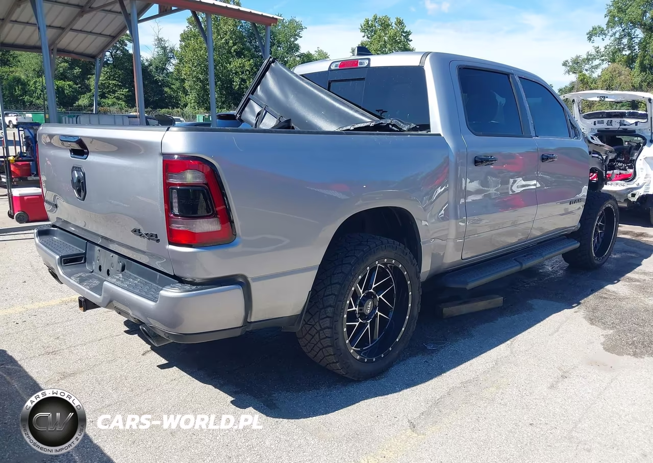 2021 Ram 1500 Big Horn 4X4 5'7 Box VIN:1C6SRFFT2MN555731 - 4
