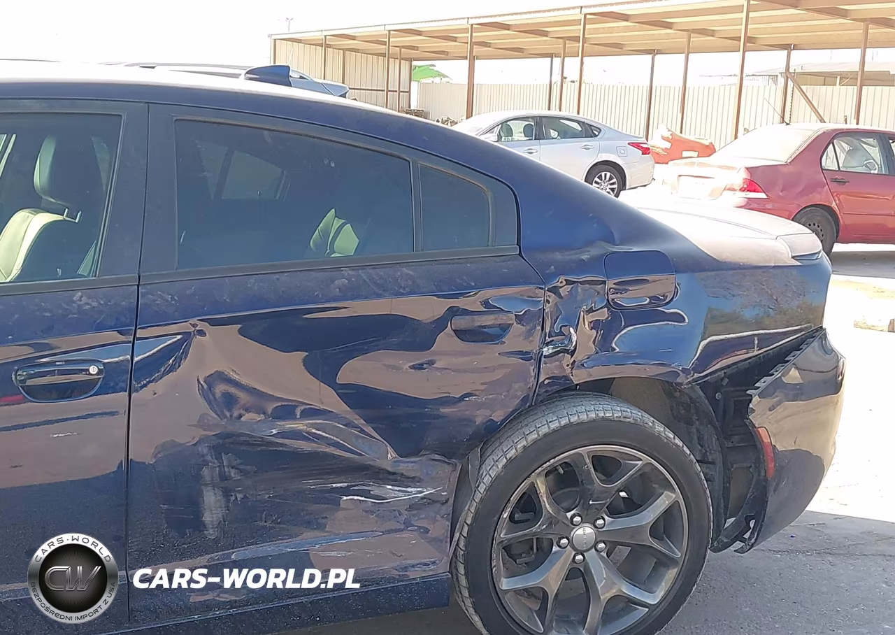 2015 Dodge Charger Sxt VIN:2C3CDXHG1FH890206 - 6