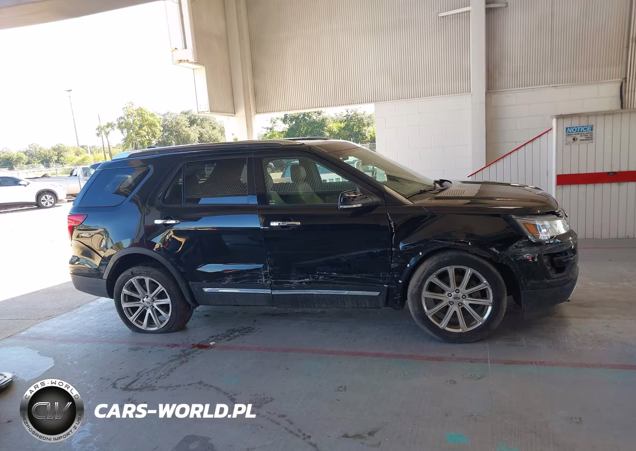 2017 Ford Explorer Limited VIN:1FM5K7F84HGC34064 - 13