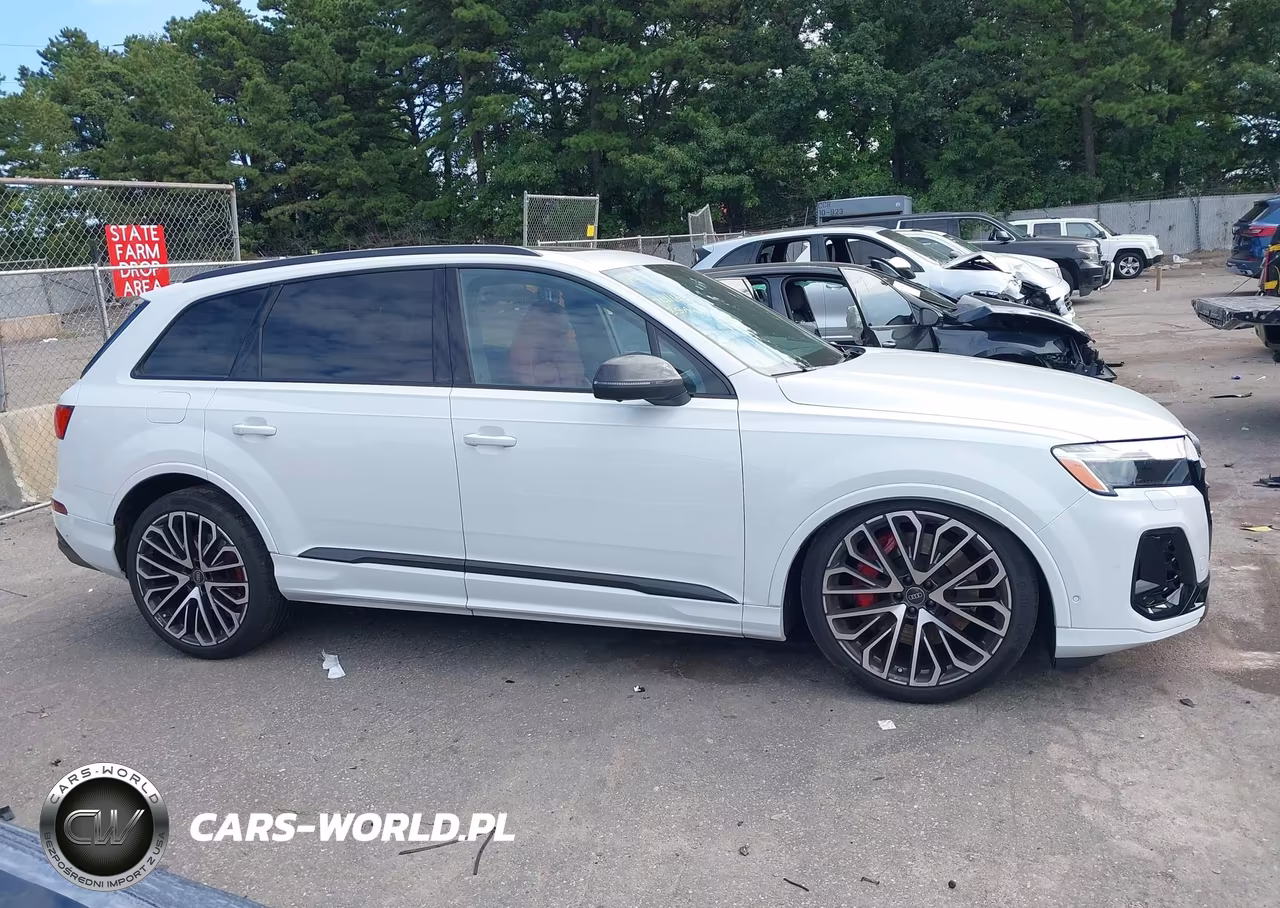 2025 Audi Sq7 Prestige Tfsi Quattro Tiptronic VIN:WA1VWBF7XSD020072 - 13