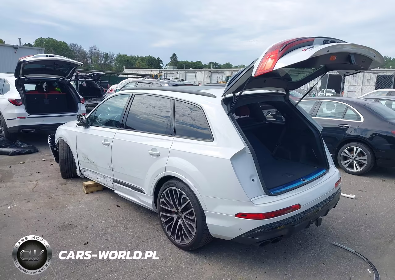2025 Audi Sq7 Prestige Tfsi Quattro Tiptronic VIN:WA1VWBF7XSD020072 - 3