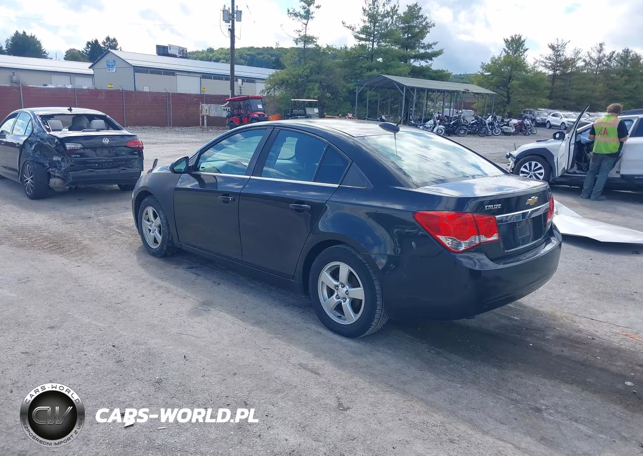 2015 Chevrolet Cruze 1Lt Auto VIN:1G1PC5SB1F7266055 - 3