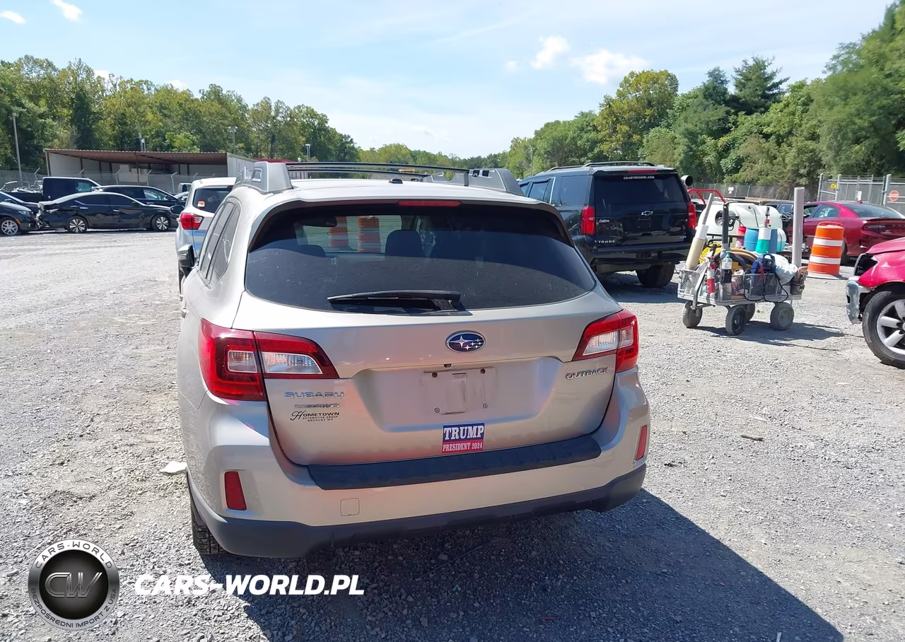 2015 Subaru Outback 2.5I Limited VIN:4S4BSBNC0F3345825 - 16