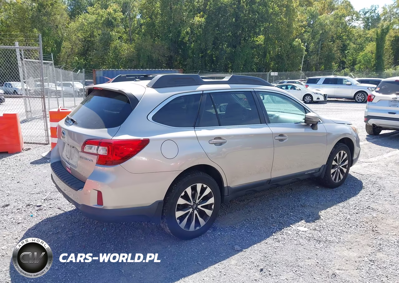 2015 Subaru Outback 2.5I Limited VIN:4S4BSBNC0F3345825 - 4