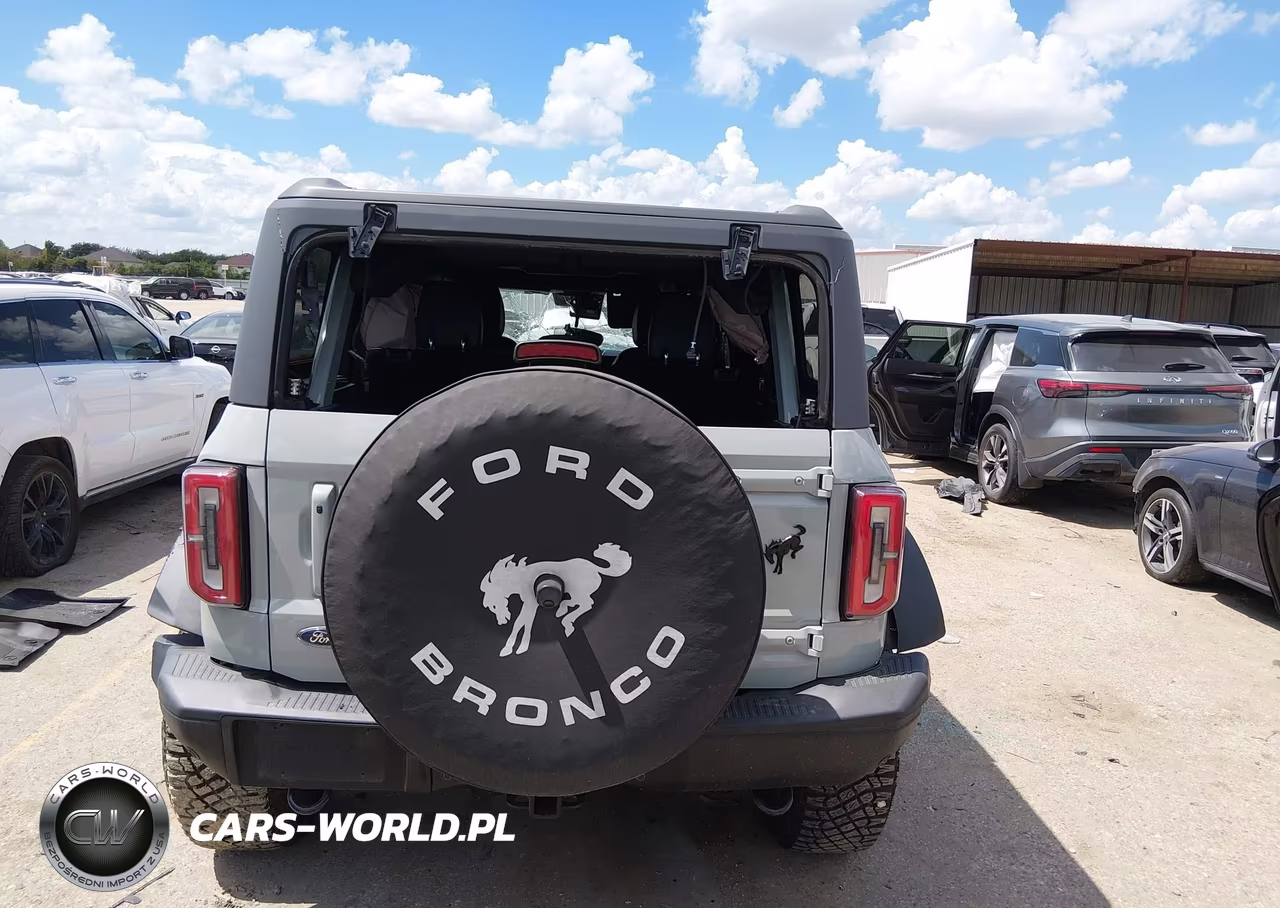 2021 Ford Bronco First Edition VIN:1FMEE5EP9MLA41351 - 16