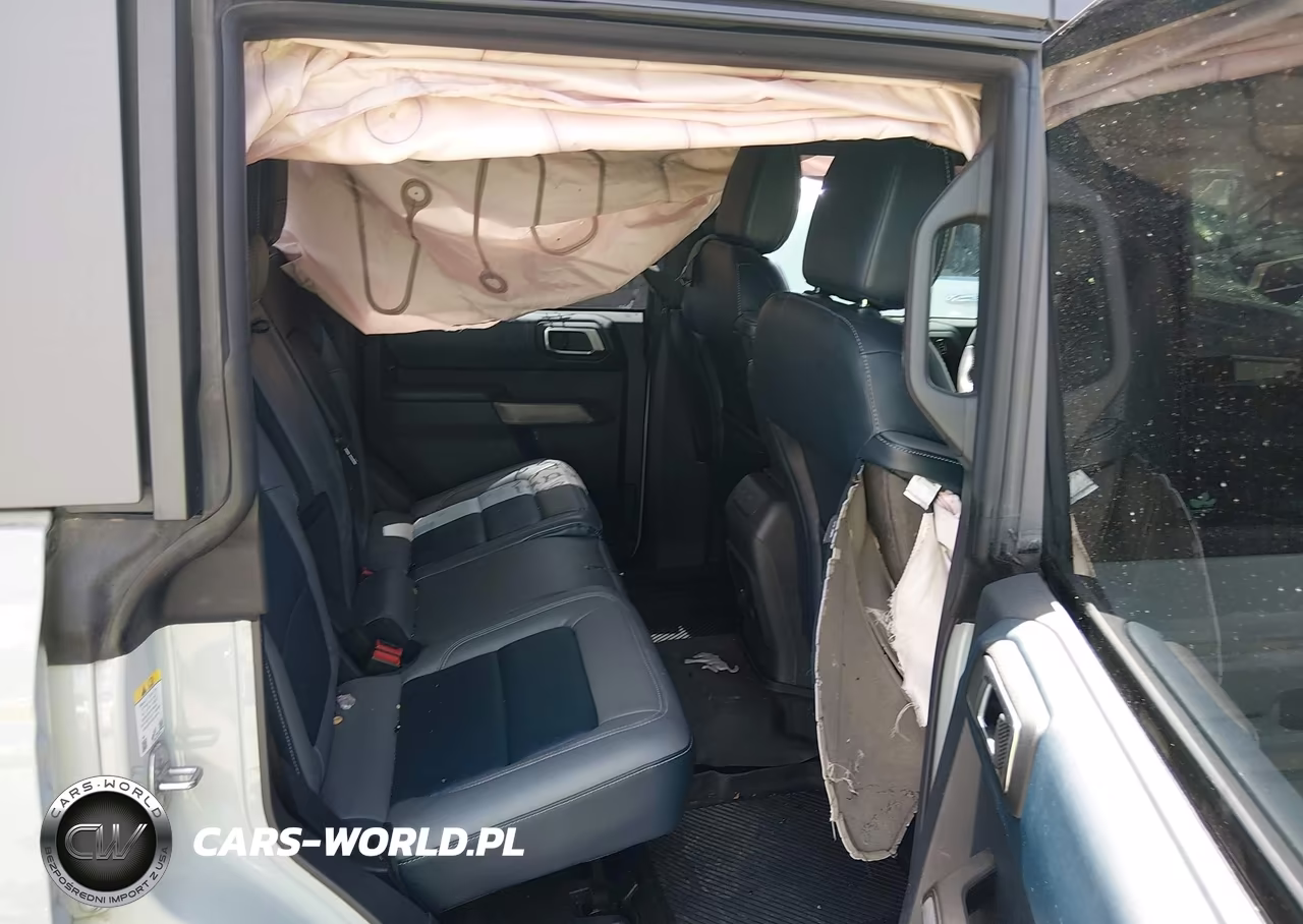 2021 Ford Bronco First Edition VIN:1FMEE5EP9MLA41351 - 8