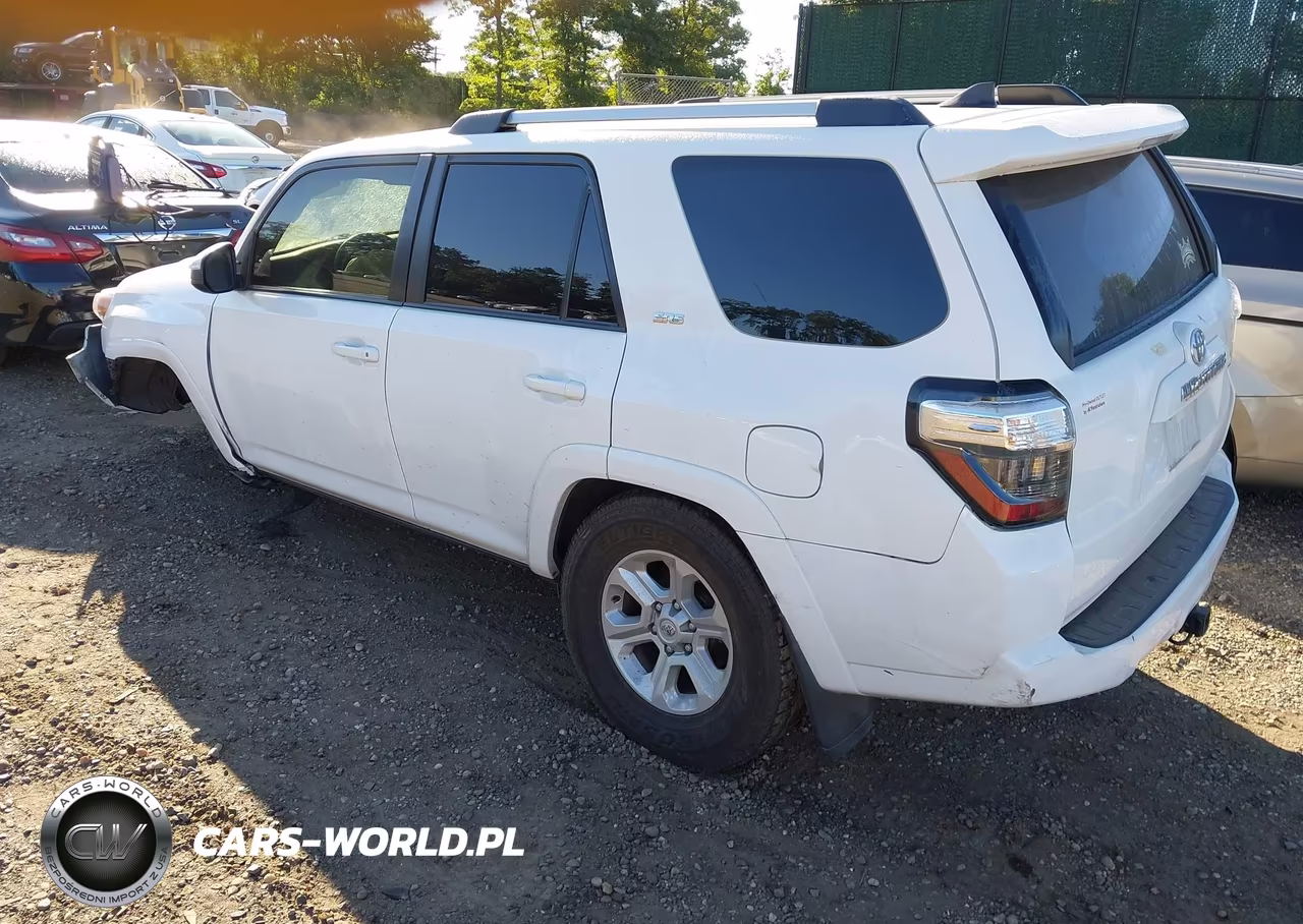 2022 Toyota 4Runner Sr5 VIN:JTEEU5JR7N5263435 - 3