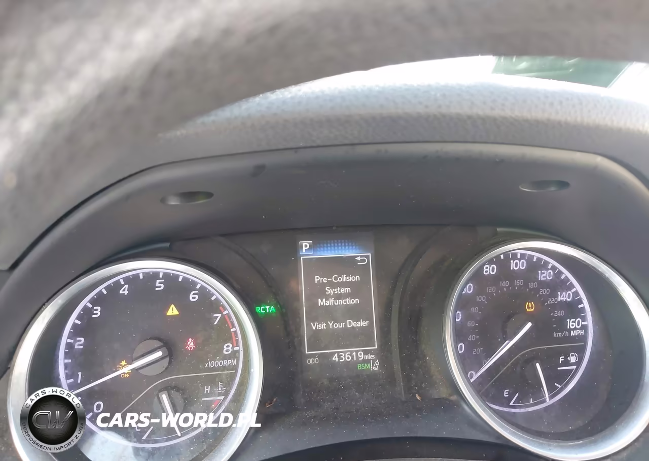 2018 Toyota Camry Le VIN:4T1B11HK3JU631963 - 7