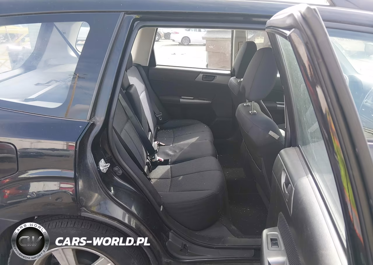 2011 Subaru Forester 2.5X VIN:JF2SHBBC2BH736559 - 8
