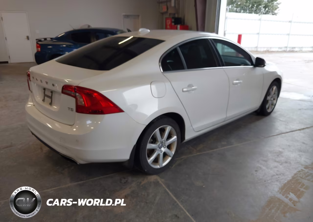 2016 Volvo S60 T5 Drive-E Premier VIN:YV126MFK1G2406014 - 4