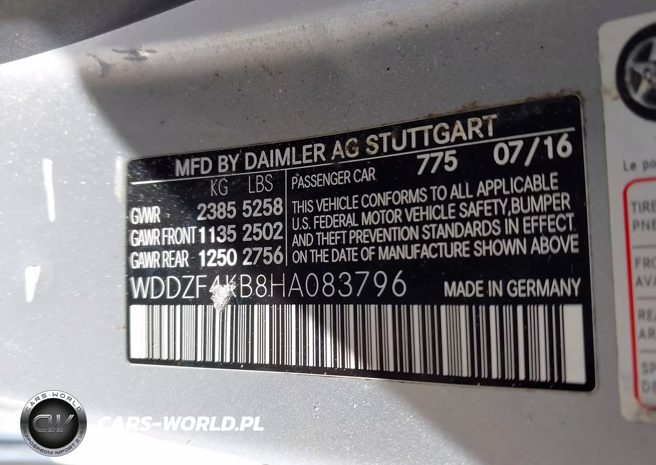 2017 Mercedes-Benz E 300 4Matic VIN:WDDZF4KB8HA083796 - 9