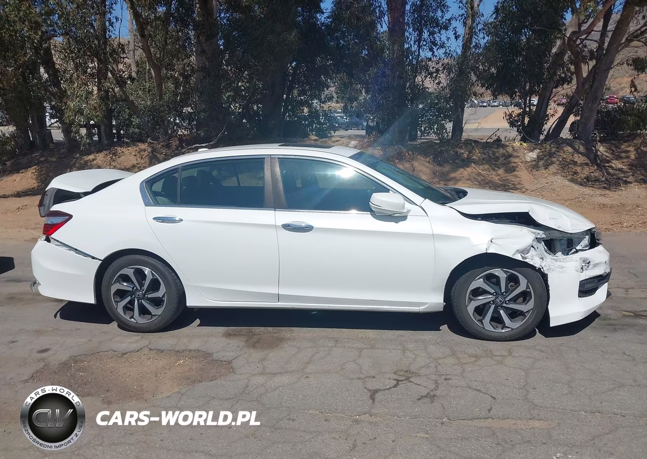 2017 Honda Accord Ex-L VIN:1HGCR2F85HA005875 - 13