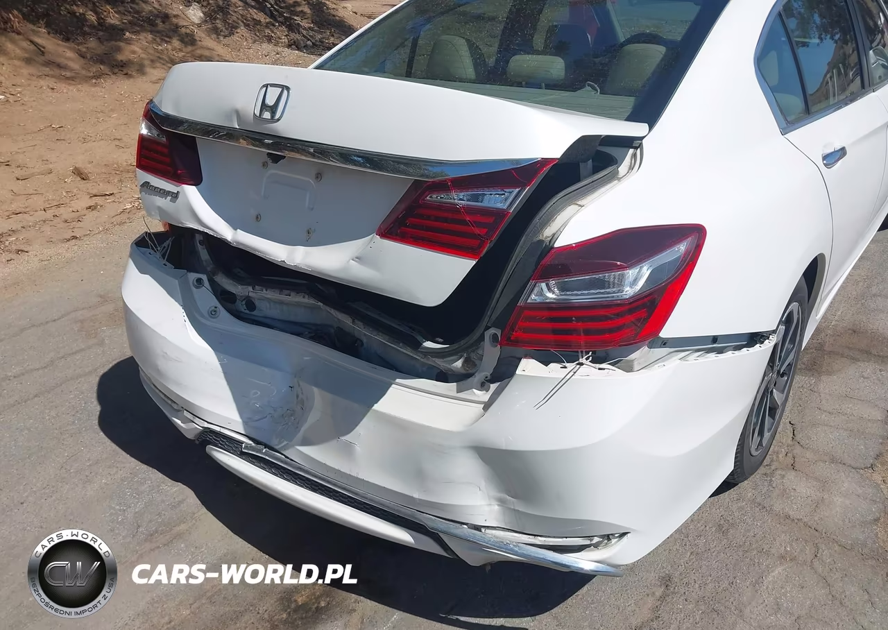 2017 Honda Accord Ex-L VIN:1HGCR2F85HA005875 - 17