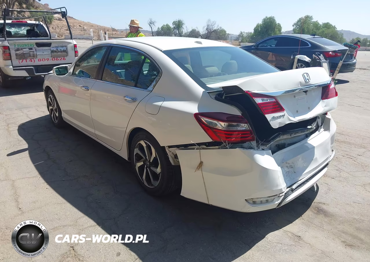 2017 Honda Accord Ex-L VIN:1HGCR2F85HA005875 - 3