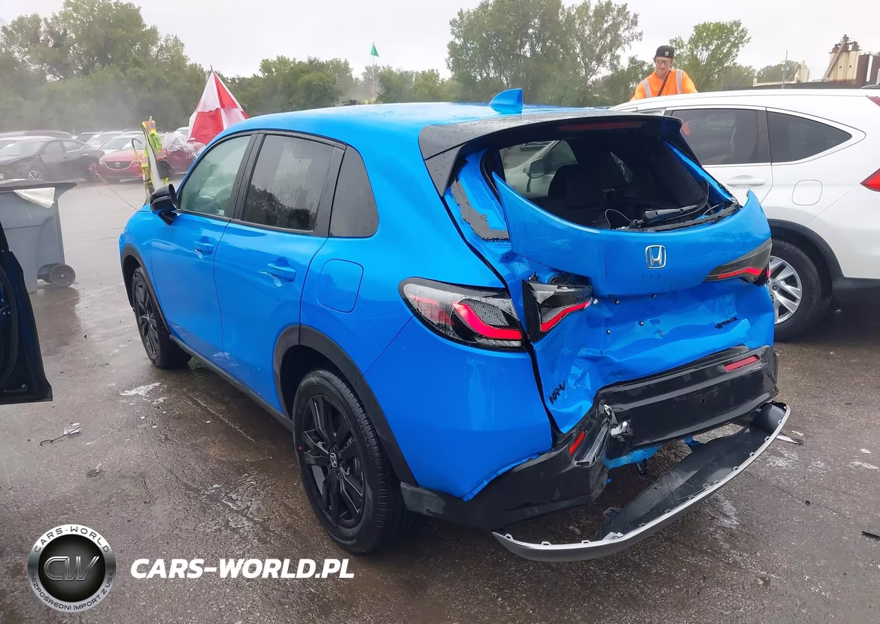 2026 Honda Hr-V Awd Sport VIN:3CZRZ2H5XTM748436 - 3