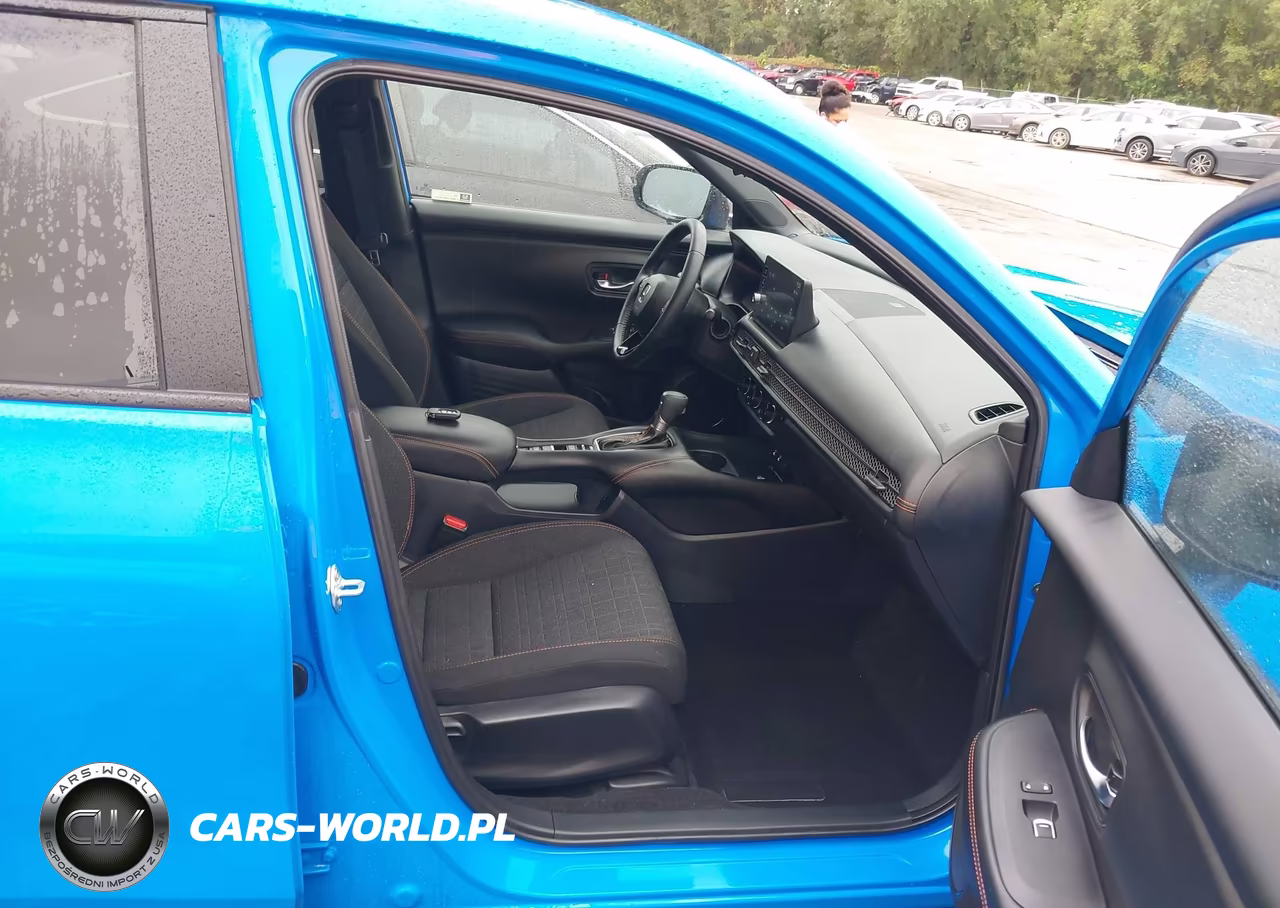 2026 Honda Hr-V Awd Sport VIN:3CZRZ2H5XTM748436 - 5
