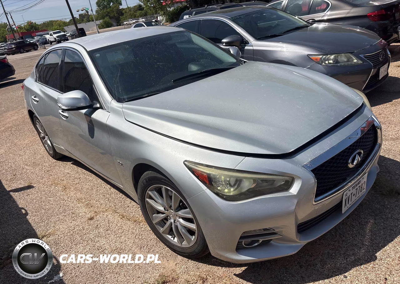2017 Infiniti Q50 Premium