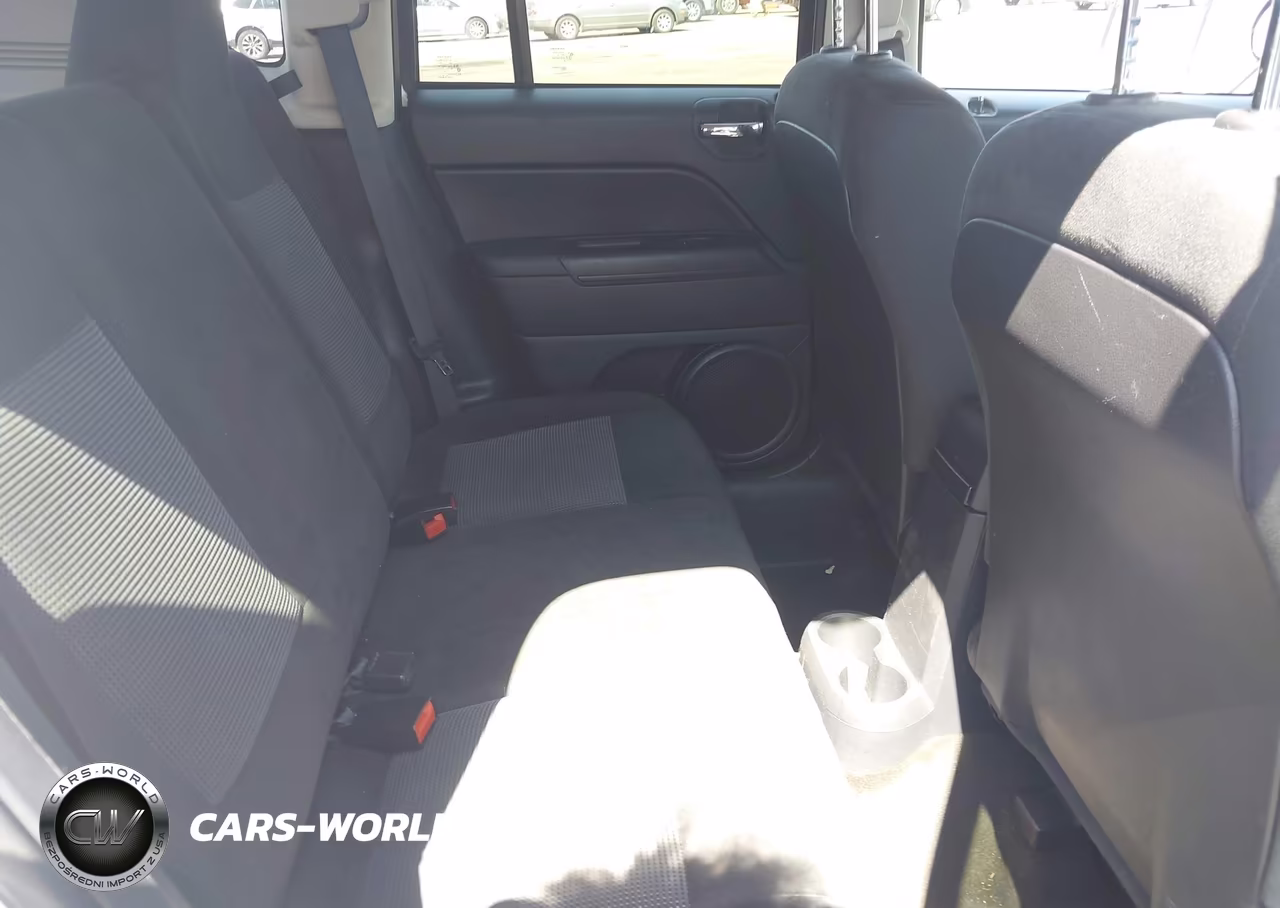 2015 Jeep Compass Sport VIN:1C4NJCBAXFD436866 - 8