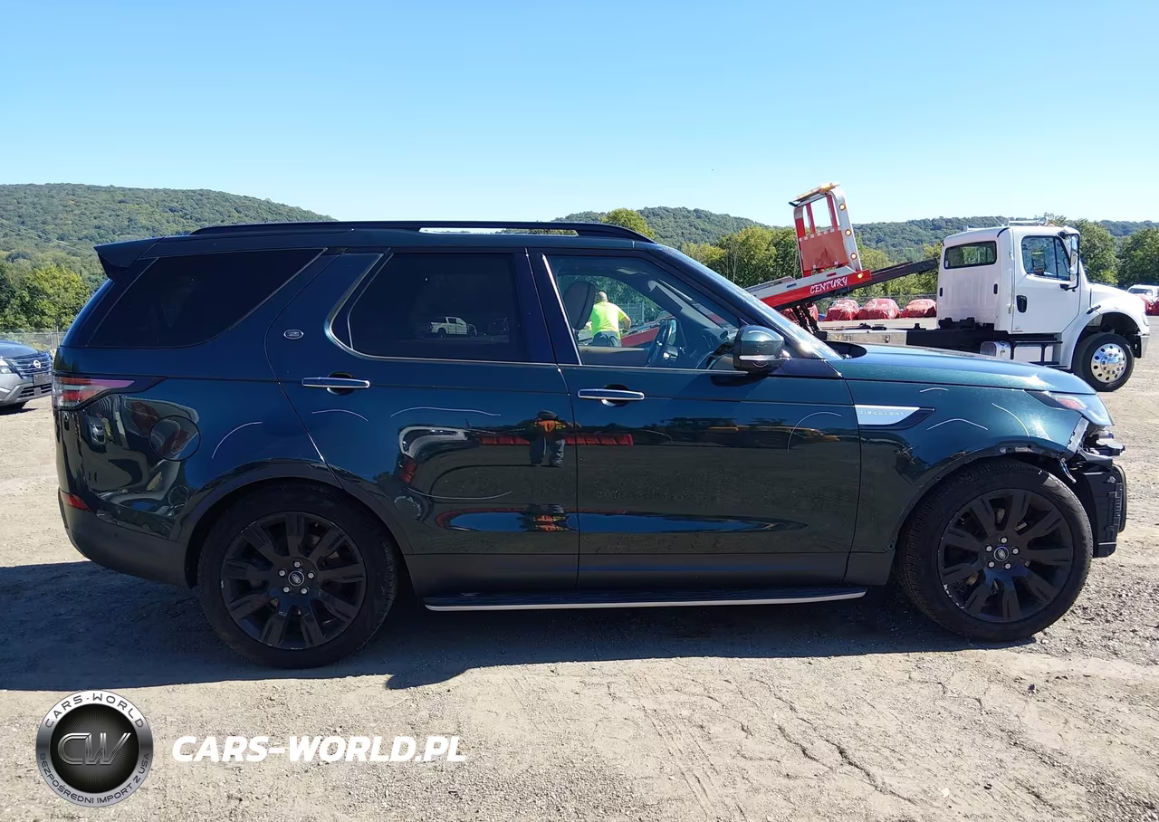2017 Land Rover Discovery Hse Luxury VIN:SALRHBBV8HA040541 - 14