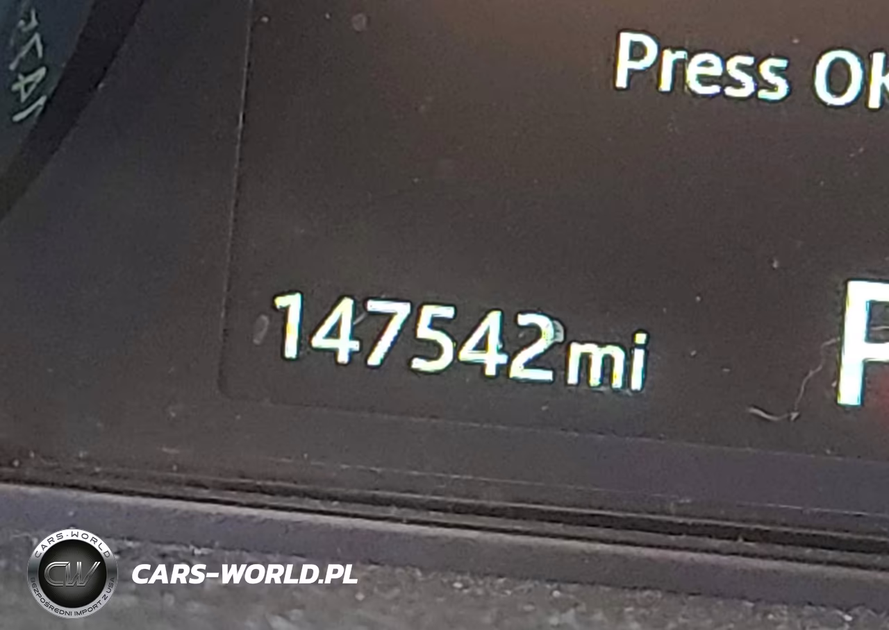 2017 Land Rover Discovery Hse Luxury VIN:SALRHBBV8HA040541 - 16